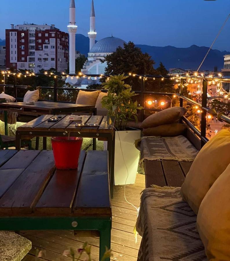 The Rooftop Hostel Shkodër Exterior foto